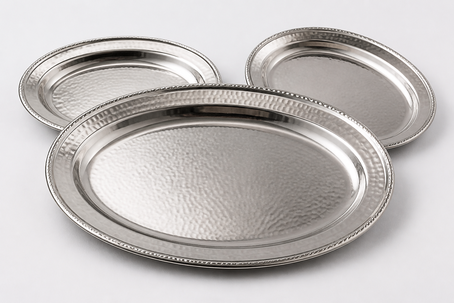 Wholesale High-quality Retro-style Stainless Steel Serving Plate